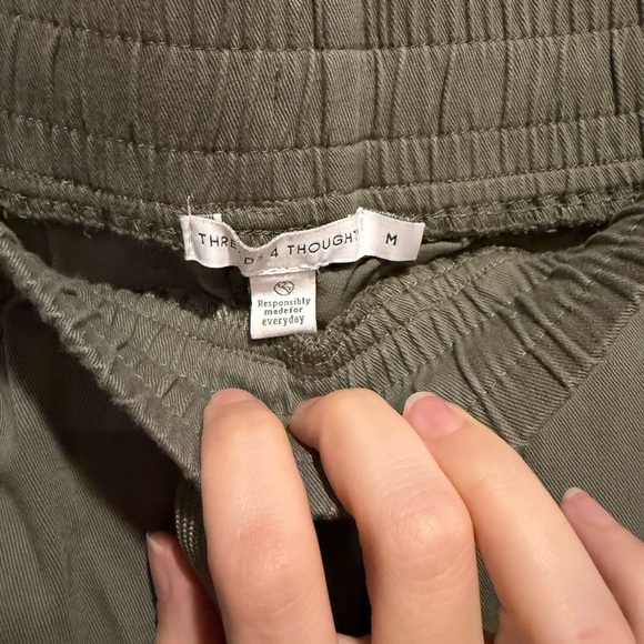 Threads 4 Thought Delilah Stretch Twill Cargo Jogger Pants - Picture 4 of 7